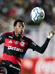 Flamengo tem Léo Pereira e Plata contra Chapecoense; veja a escalação