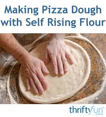 A super simple self raising flour bread recipe, without using any yeast. Making Pizza Dough With Self Rising Flour Biscuit Pizza Pizza Dough Self Rising Flour