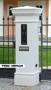 Pin By Kristin Cartwright On Zaun Front Front Porch Design Door Gate Design Front Gate Design