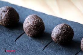 Boules D Energie Chia Chocolat Chia Chocolate Energy Balls Energy Bites Healthy Meals For Kids Healthy Bars