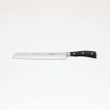 This second serration never comes into contact with foods or cutting boards during use which is what causes a blade to dull. Wusthof Classic Ikon 9 Double Serrated Bread Knife Reviews Crate And Barrel