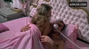 Dyan Cannon Sexy hot fragment in The Anderson Tapes - UPSKIRT.TV