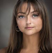 Michelle Mcelveen's Instagram, Twitter & Facebook