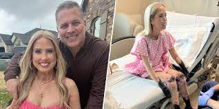 Una mujer de Texas “escoge ser feliz” tras sufrir la amputación de sus  manos y pies “momificados” por una sepsis