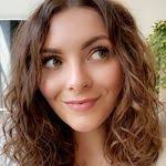 Emily Salerno's Instagram, Twitter & Facebook