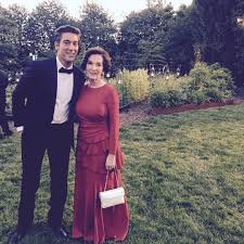 Rebecca is the eldest of david muir from abc news and has a farm in borodino, n.y. Gimmegimmemuir David Muir David Best Muir