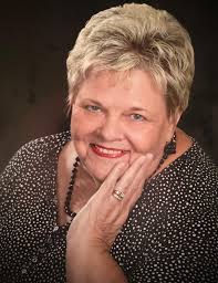 Jackie Garland's Instagram, Twitter & Facebook