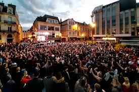 La drôle de barge t'a concocté un programme au top pour t'éclater à la fête de la musique 2019 ! En Images Des Milliers D Habitants Dans Les Rues De Caen Pour La Fete De La Musique 2019 Liberte Caen