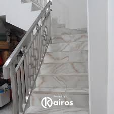Daftar harga railing tangga stainless 304 asia bengkel las harga railing tangga stainless railing tangga bermanfaat sebagai pegangan tangan ketika kita naik ke lantai pada tangga rumah maupun gedung railing untuk tangga yang berbahan dari besi stainless dengan kaca membuat. Jual Railing Tangga Stainless Minimalis Jakarta Barat Kairos Metal Tokopedia