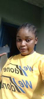 You gotta hold me tight at night cause I'll sneak to the bar 🌚🌚🌚