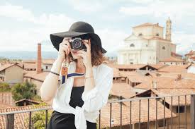 Saturn, singurul hotel 100% eco din agenţiile de turism se întrec zilele acestea în oferte de vacanţă care mai de care mai tentante. 6 Trucuri Pentru CÄlÄtorii Èi VacanÈe Mai Ieftine