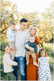 Martinsen Family Mesa Arizona Mini Session Finding Joy In Chaos Family Retreat Breanne Weston Photography Family Photoshoot Outfits Family Photoshoot Family Christmas Outfits