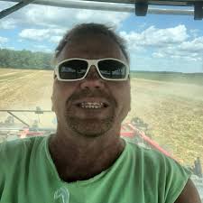 Dan Hook (@dan.hook.524) • Facebook