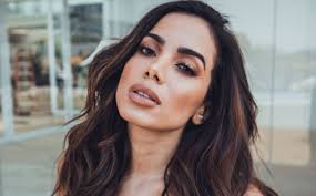 Anitta é debochada em balada nos EUA e tem a vingança perfeita