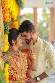 Weva photography is professionally organised company, we are mainly focus in only wedding photography. Traditional Kerala Hindu Wedding Photography Poses Wedding Photography Poses