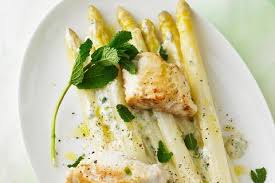 Fisch kochen einfache fischrezepte butter bei die fische scholle kabeljau garnele fischgerichte ideen fürs essen muscheln. Fisch Rezepte Gesund Und Lecker Brigitte De