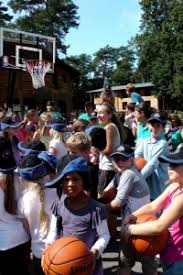 Auf unsere webseite finden sie die filialen von deutsche bank in brandenburg. Mbc Und Sponsor Deutsche Bank Unterstutzen Gemeinsam Kindercamp In Brandenburg Mbc