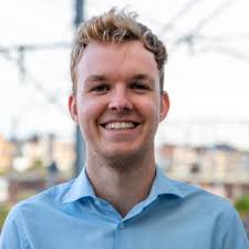 Welcome to our interns, William, Maja & Yannis! Yannis & Maja will join us  as junior consultants, while William will join as a communicational intern  for our social media team. Let's turn