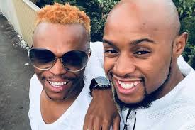 Sunday world is also reporting that mohale motaung claims just three weeks into their relationship, somizi mhlongo. Inside Somizi And Mohale S Paris Baecation Pics Celeb Gossip News