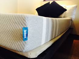 Best Thing To Come Home To Online Mattress Leesa Mattress Mattress