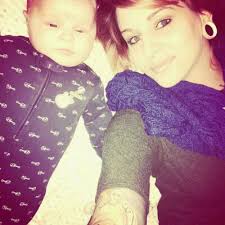 Chloe Elise Schaffer (@talesofagiraffe)