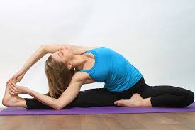 Parivritta Janu Sirsasana Beautiful Yoga Yoga Pictures Yoga Moves