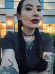 Cassandra Suehiro Johnson (@mfingunicorn911) • Instagram photos and videos