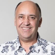 Raul Vicente's Instagram, Twitter & Facebook