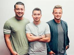 Update information for kiran badloe ». Jeroen Holtrop Ik Moet Zelfs Op De Foto Met De Pizzakoerier Indebuurt Den Haag