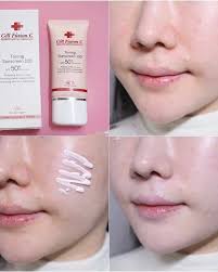 KCN nâng tông Cell Fusion C đang được hội chị em bàn tán: Sản phẩm Hàn chất  lượng, vừa chống nắng vừa cải thiện da nhưng không hợp da dầu