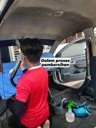 All purpose cleaner membersih luaran & dalaman kereta. Proses Servis Cuci Lining Roof Siling Bumbung Kereta Proton Saga Klik Gambar Untuk Tengok Perubahan Keadaan Siling Bumbung Selepas Diservis Siling Bumbung Anda Kotor Whatsapp Kami Untuk Dapatkan Servis Terus Ke