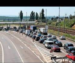 Traficul rutier pe autostrada soarelui se desfăşoară cu restricţii în zona localităţilor perişoru, lehliu gară şi dor mărunt, din judeţul călăraşi, din cauza lucrărilor la carosabil. Trafic Autostrada Soarelui Azi