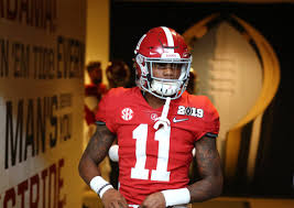 As shown in the clip above, watkins' defining trait is his speed. Pff College On Twitter 40 Yard Dash Wrs Nflcombine 1 Henry Ruggs Iii 4 27 2 Quez Watkins 4 35 T 3 Denzel Mims 4 38 T 3 Darnell Mooney 4 38 Https T Co Pjhr1uizfd