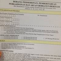 Seorang penolong pengarah jabatan pendaftaran negara (jpn), pulau pinang antara enam individu yang didakwa atas 32. Jabatan Pendaftaran Negara Kepong Near Kepong Sentral