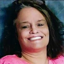 Sheila Randall's Instagram, Twitter & Facebook