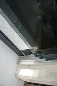 Detail Glasschiebewand Bodenschiene Mit Laufwagen Glasschiebetur Schiebe Tur Sommergarten