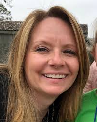 Kristi Peel's Instagram, Twitter & Facebook