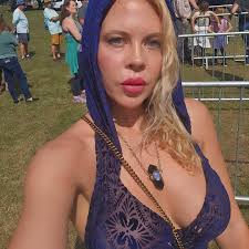 No cost vendor/crafter setup for holidays