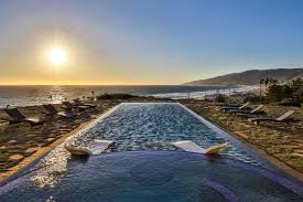 Presents an interior & exterior exploration of a project in malibu, california for swiss woodworking inc., a design and manufacturing company of… Malibu Compound Designed By Douglas Burdge Modern Home In Malibu On Dwell