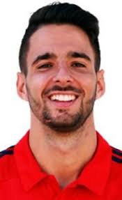 Oni koji ga poznaju još od perioda kada je u rodnom san sebastianu neobavezno udarao loptu, tvrdili su da kenan kodro nikada neće biti spora. Kodro Kenan Kodro Footballer