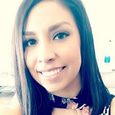 Elizabeth Capetillo's Instagram, Twitter & Facebook