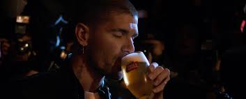 Rodrigo De Paul protagoniza la nueva campaña de Stella Artois creada por  GUT