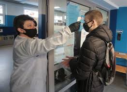 Czy wszyscy uczniowie podchodzą do niego na tych samych zasadach? Iscn4kzwzdkpjm