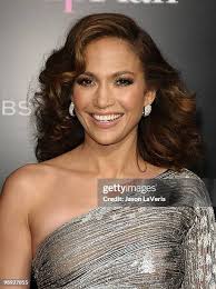 Sean Coombs & Jennifer Lopez 8 News Photo