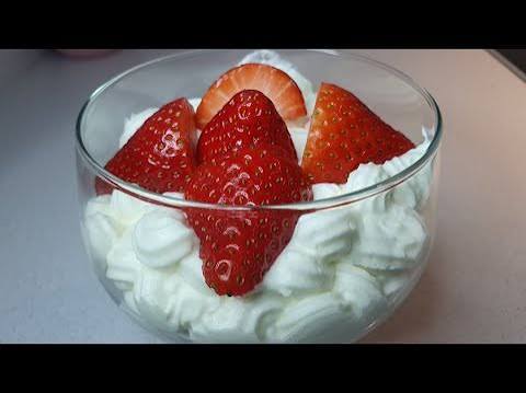 Strawberries with Cream