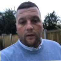 Jamie Looker's Instagram, Twitter & Facebook