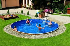An inground pool can turn any backyard into a tropical oasis, and the cherry on top of your outdoor sanctuary is the landscaping that surrounds it. Bazen Kolekcia UzivateÄ¾ky Jankika Diy Swimming Pool Backyard Pool Designs Backyard Pool