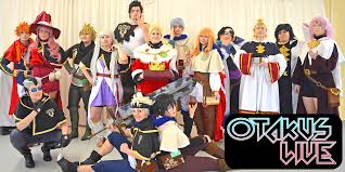 Su negatividad deriva de la visión estereotipada de los otakus y de los reportes de los medios de comunicación sobre tsutomu miyazaki en 1989, conocido como «el asesino otaku». Otakus Live Prasentiert Euch Magie Aus Dem Clover Kingdom