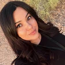 Michelle Motta's Instagram, Twitter & Facebook