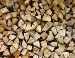 Romsilva atrage atenţia, totodată, asupra unui „posibil blocaj pe piaţa lemnului, inclusiv „posibile riscuri în asigurarea lemnelor de foc pentru romsilva administrează în prezent 3,14 milioane de hectare de pădure proprietate publică a statului, adică 48% din totalul fondului forestier naţional. Romsilva Pune La DispoziÅ£ie 1 Milion De Metri Cubi De Lemn De Foc Focus Energetic